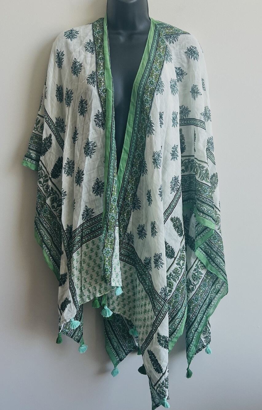 J Jill Boho Shawl Kimono White Green Paisley One Size Tassels Vacation NWT